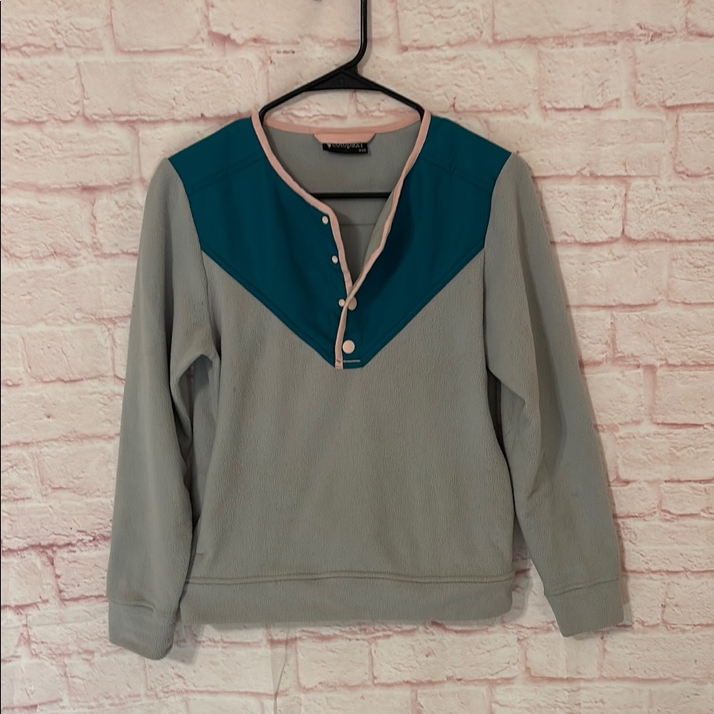 Cotopaxi women’s half-snap fleece sweatshirt